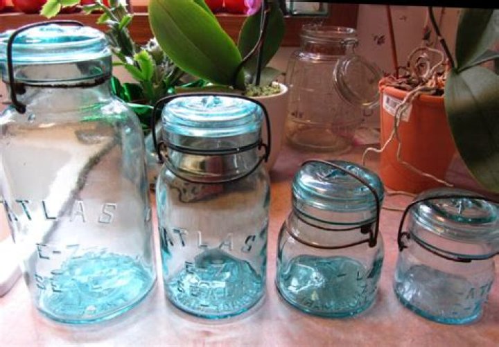 Are Ball Mason jars worth anything