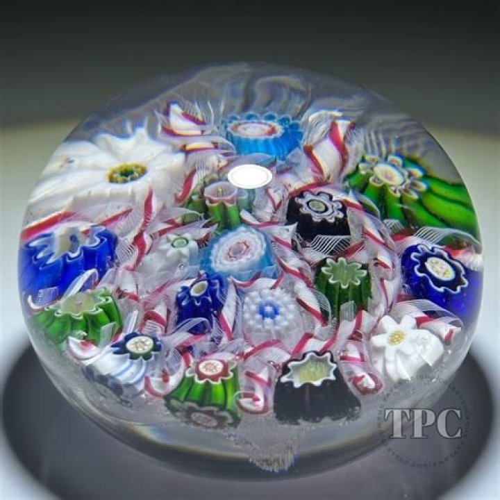 Are glass paperweights valuable