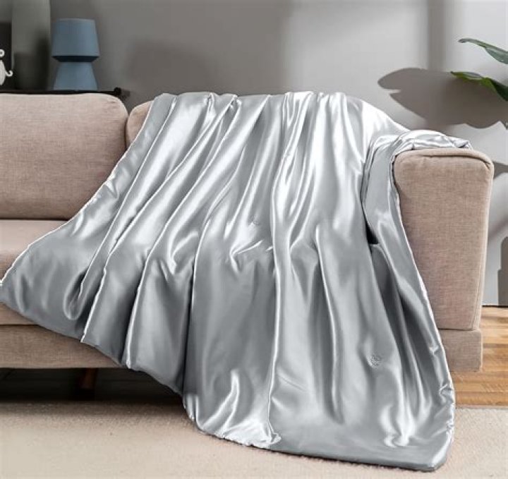Are silk blankets good