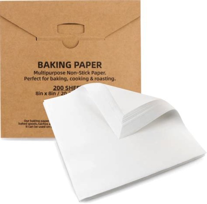 Can I Cool cookies on parchment paper?