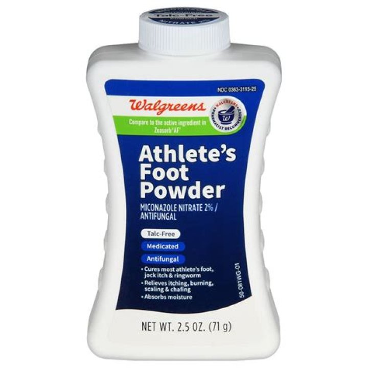 Can I put baby powder on athlete's foot?