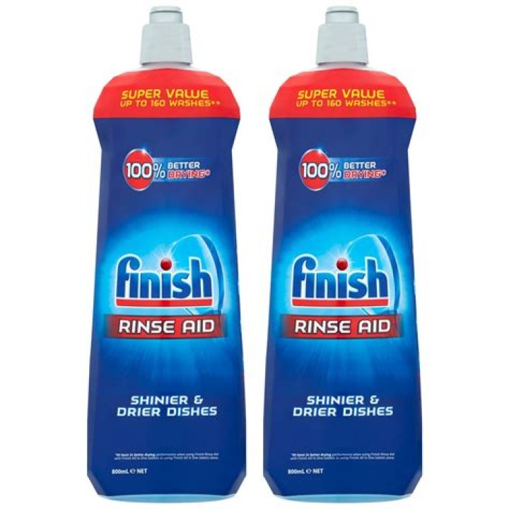 Can I use rinse aid to clean windows