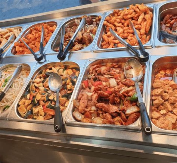 Can you eat Chinese leaves Raw