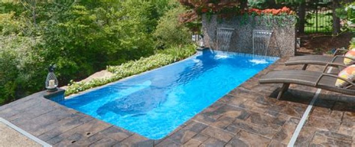 Can you partially drain a fiberglass pool
