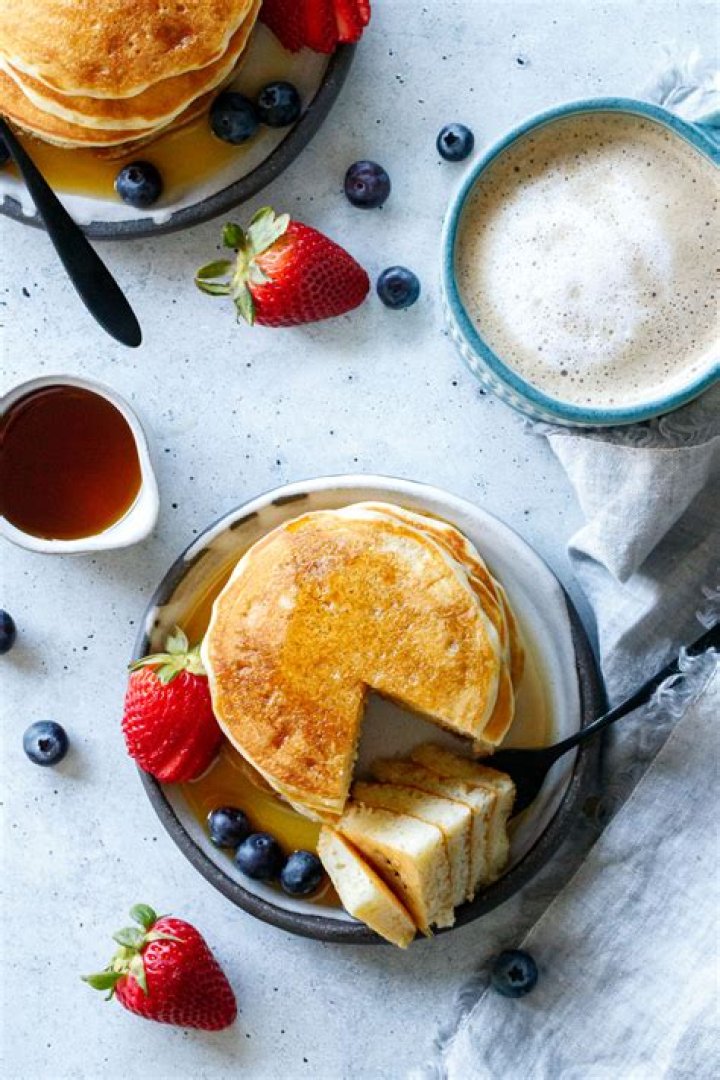 Can you substitute olive oil for vegetable oil in pancake mix?