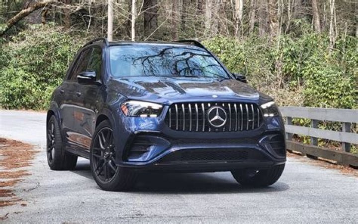 Did the Mercedes GLE replace the ML?