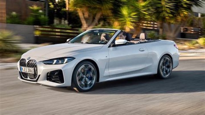 Does BMW make a 3 Series convertible?