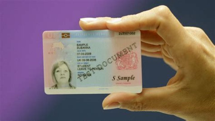 Does UK have ID cards?