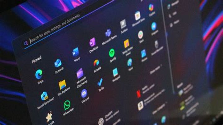 Does Virtual PC work on Windows 10?