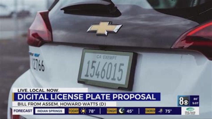 How do digital license plates work