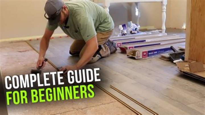 How do you cut laminate flooring at an angle?
