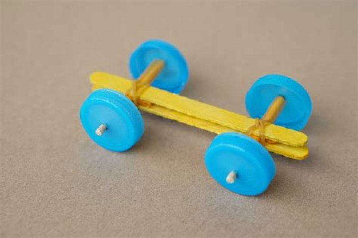 How do you make a toy car from scratch?