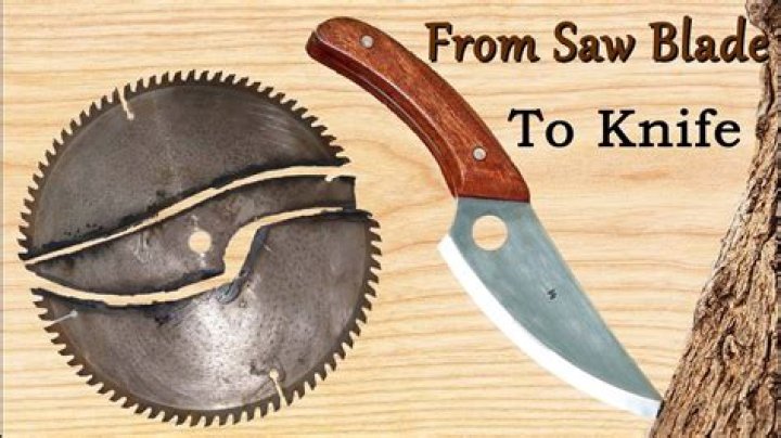 How do you remove pitch from a saw blade?