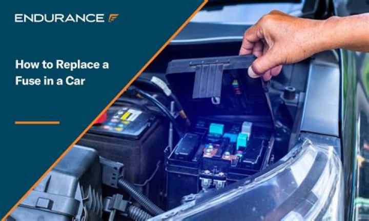 How do you replace a fuse in a car window?