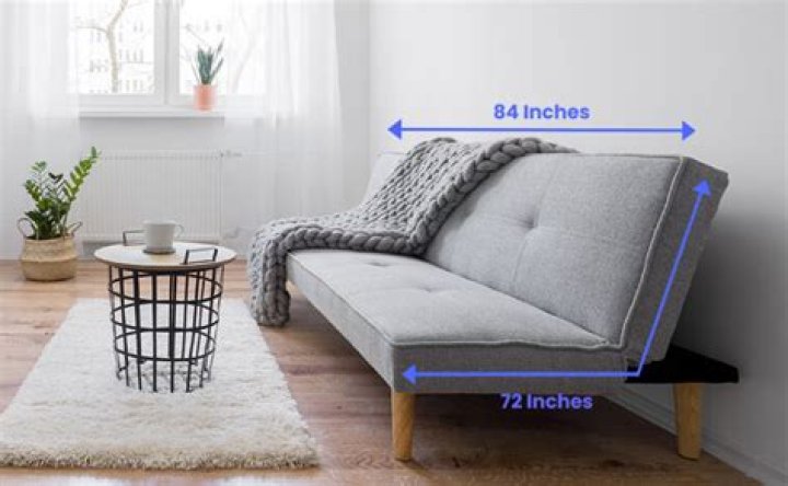 How long is an average futon