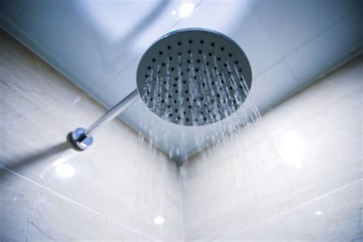 How long should you stay in a steam shower