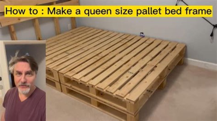 How many pallets do I need for a queen size bed?