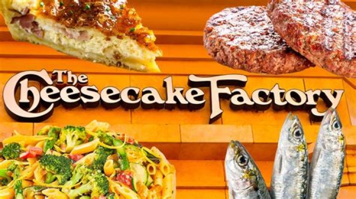 How much does a dishwasher make at The Cheesecake Factory?