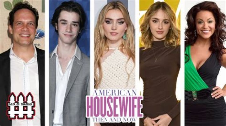 How much does a housewife get paid?