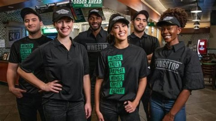 How old do you have to be to work at Wingstop