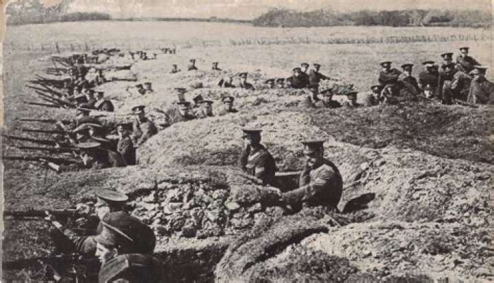 How would you survive in the trenches in ww1?