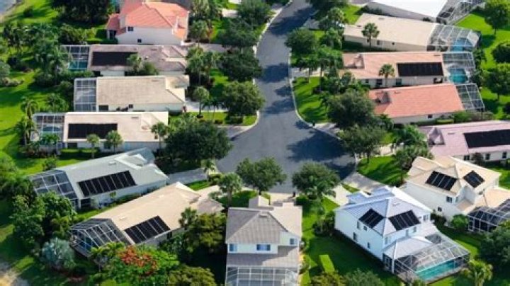 Is Cul de Sac house better