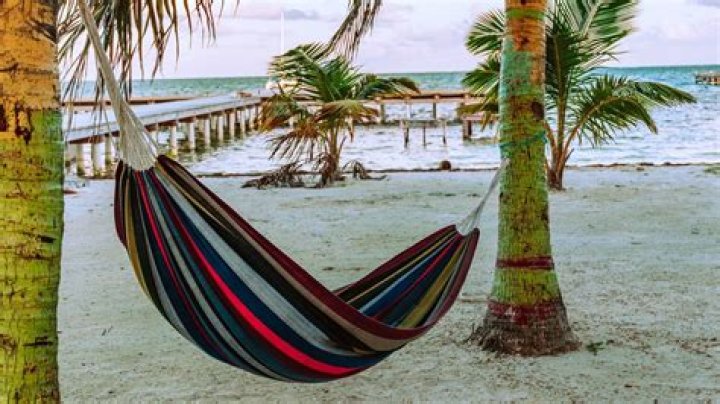 Is it safe to sleep in a hammock?