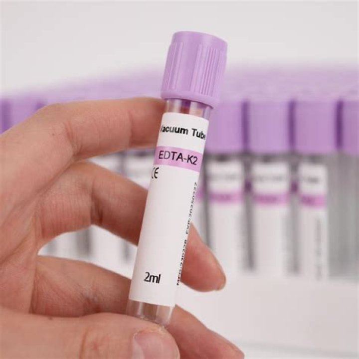 What additive is in a lavender tube