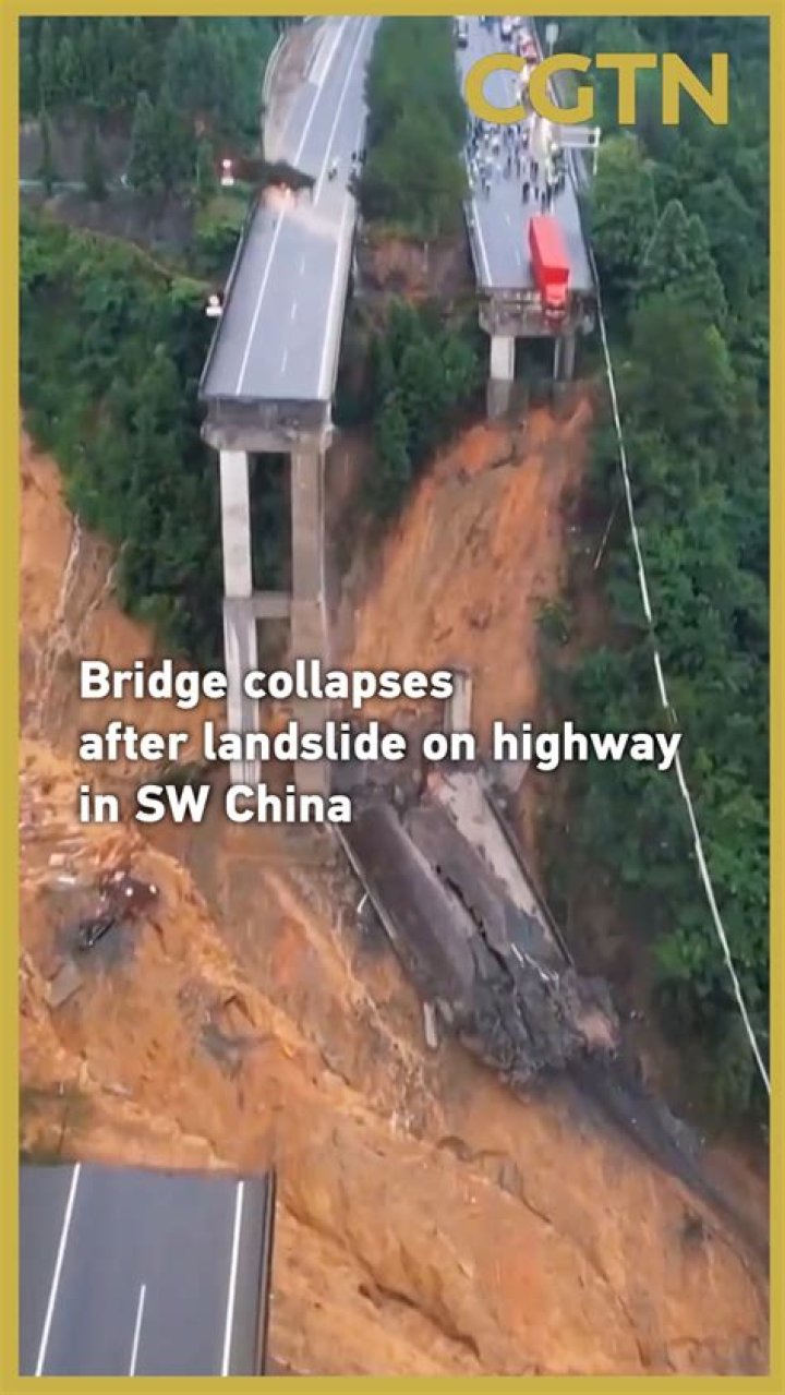 What bridge recently collapsed
