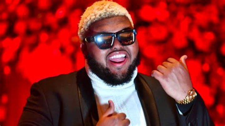 What do you mean by legal risk