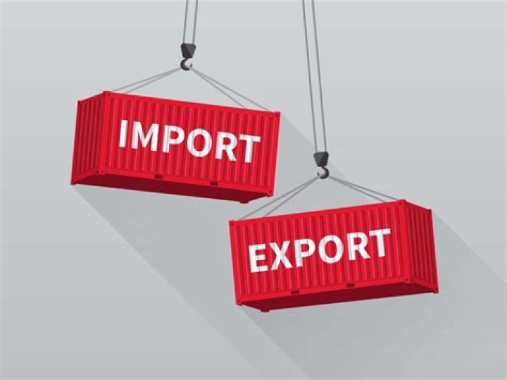 What does export mean in TypeScript