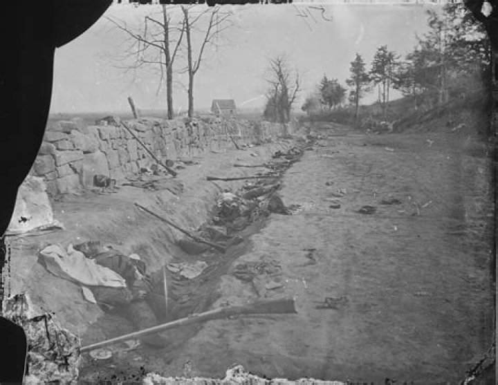 What impact did Mathew B Brady photos have on the Civil War