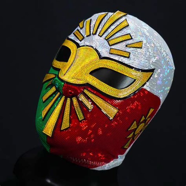 What is a Mexican wrestling mask called?