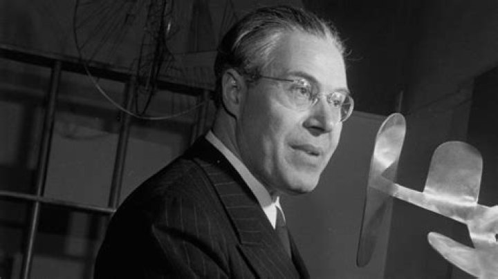 What is Laszlo Moholy Nagy known for