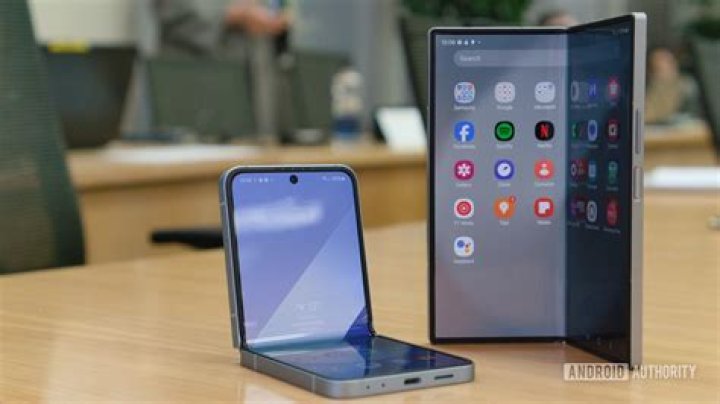 What is the latest Samsung cell phone?