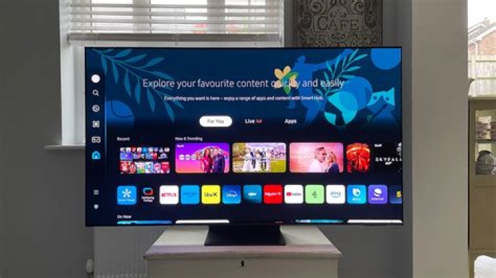 What platform does Samsung Smart TV use?