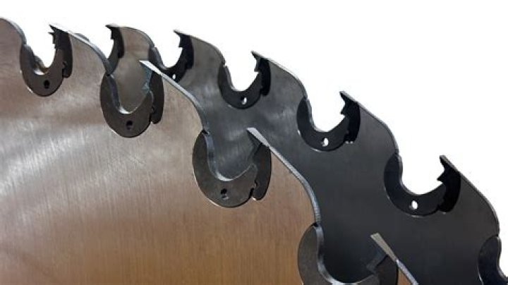 What saw blade for trim