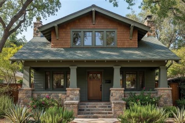 What years were Craftsman houses built