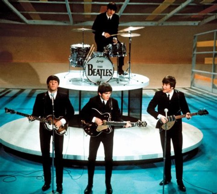 When did the Beatlemania start
