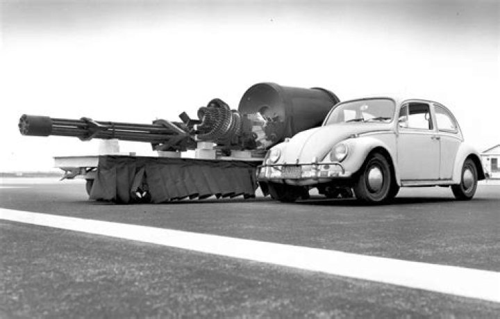 Who makes the Gau 8?