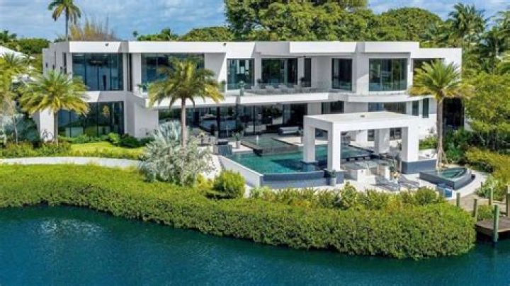 Who owns the most expensive home in Florida?