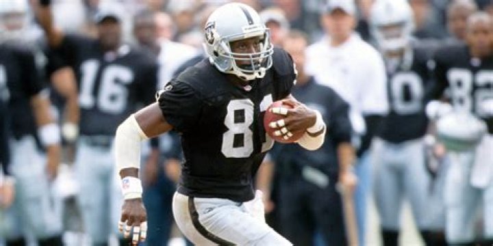 Who was the best Raiders quarterback?