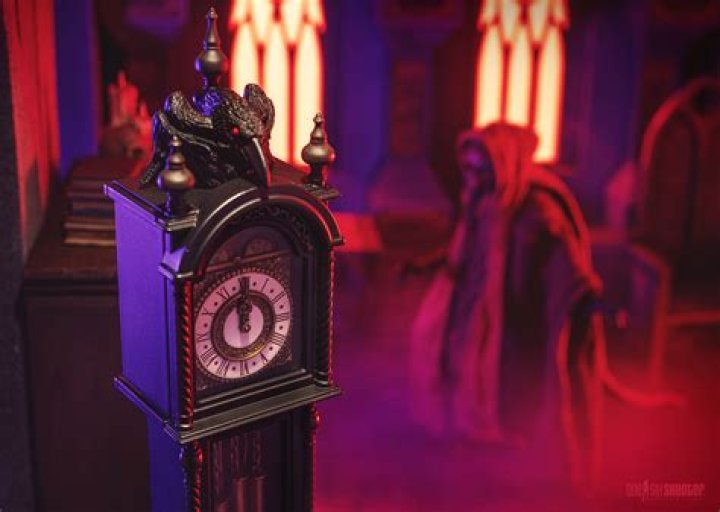 Why does the ebony clock